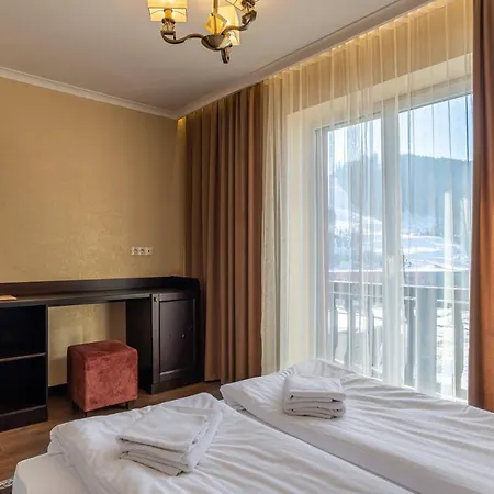Amarena - Breakfast Included In The Price Swimming Pool Sauna Hammam Jacuzzi Restaurant Inexpensive And Delicious Food Parking Area Barbecue 400 M To Lift 1 And 度假村 4*