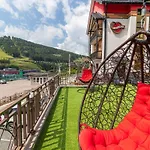 Amarena - Breakfast Included In The Price Swimming Pool Sauna Hammam Jacuzzi Restaurant Inexpensive And Delicious Food Parking Area Barbecue 400 M To Lift 1 And リゾート 4*