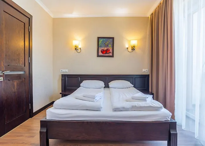 Курортный комплекс Amarena - Breakfast Included In The Price Swimming Pool Sauna Hammam Jacuzzi Restaurant Inexpensive And Delicious Food Parking Area Barbecue 400 M To Lift 1 And 4*