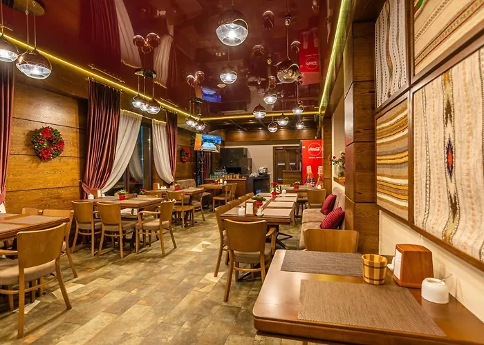 Amarena - Breakfast Included In The Price Swimming Pool Sauna Hammam Jacuzzi Restaurant Inexpensive And Delicious Food Parking Area Barbecue 400 M To Lift 1 And